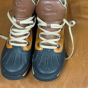 Timberland Two-Tone Boots women’s size 7 good shape